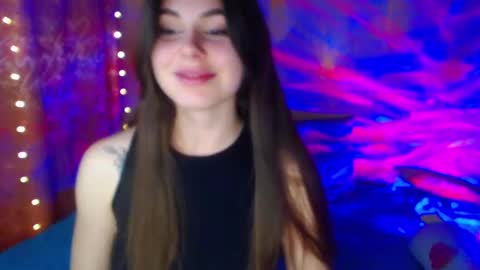 viollinalv online show from March 11, 8:53 pm