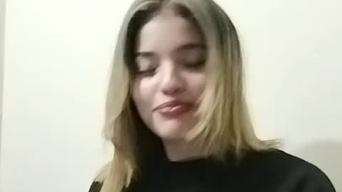 Vitto Petite online show from July 6, 2:39 am