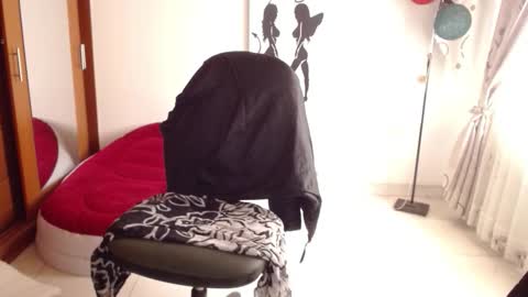 vivian_milf_paint online show from November 23, 2:41 pm