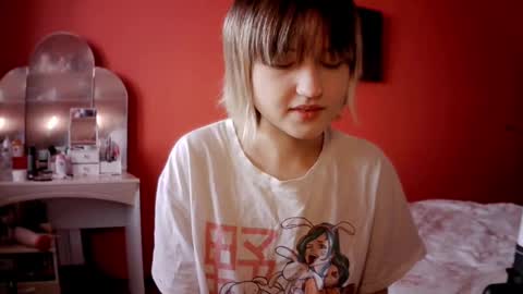 Aurora online show from December 16, 9:15 am