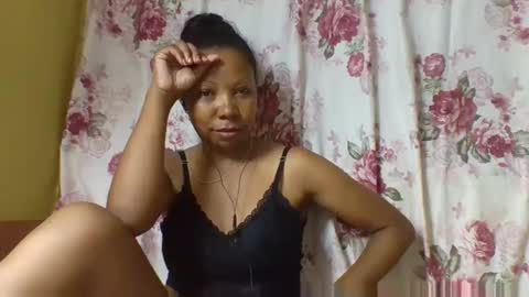 viviane0812 online show from March 17, 6:45 pm