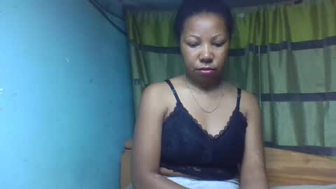 viviane0812 online show from December 1, 8:18 am