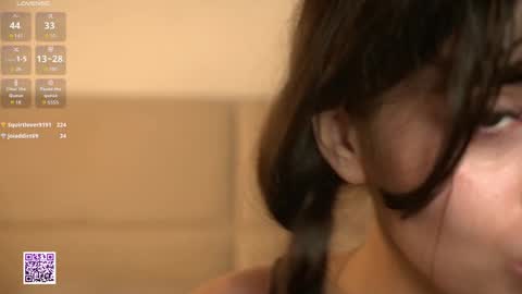 Nelly and Mari online show from November 1, 7:34 am