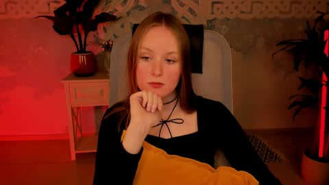 Snapshot of vivienleeigh chatting on December 10, 1:22 pm Vivien online show from December 10, 1:22 pm