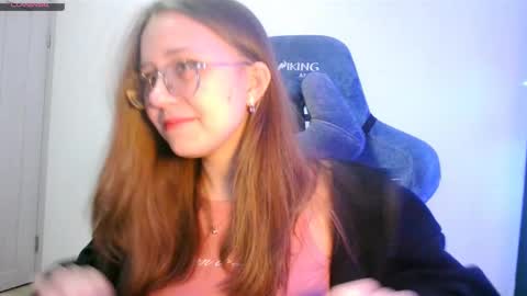 vivivivikkie online show from January 14, 10:04 pm