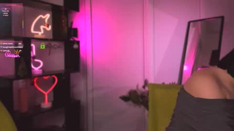 vivy_star online show from January 15, 8:15 pm