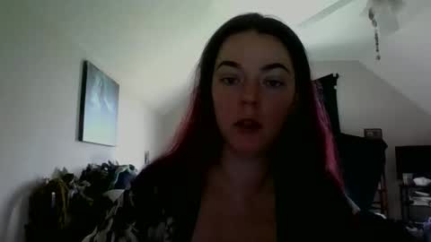 Snapshot of vixfox chatting on October 17, 1:36 pm vixfox online show from October 17, 1:36 pm