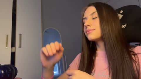 Arina online show from March 4, 1:39 pm