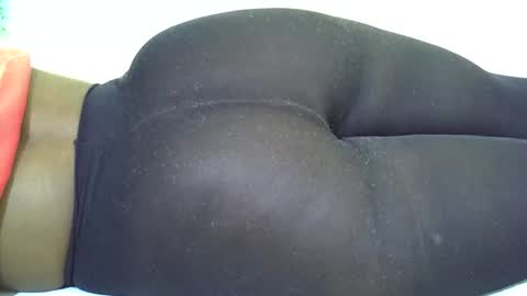 Snapshot of wakanda_43 chatting on October 3, 5:23 am candy online show from October 3, 5:23 am