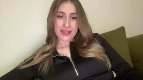 walkiria19 online show from January 10, 7:07 pm