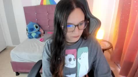 Alexandra online show from July 4, 8:05 pm