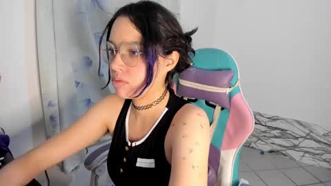 Wanda online show from March 2, 10:34 pm