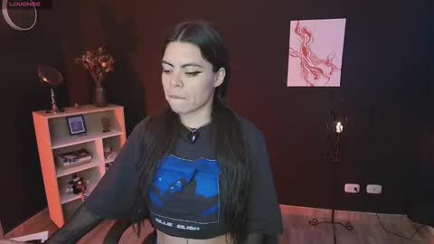 Snapshot of wednesdayfriday chatting on December 25, 3:29 am Wednesday Birthday show December 18 online show from December 25, 3:29 am