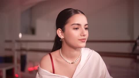 LANA online show from November 8, 2:33 pm