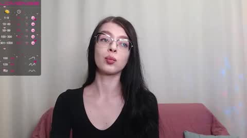 Snapshot of wendy_addams chatting on October 19, 9:17 pm Wendy online show from October 19, 9:17 pm