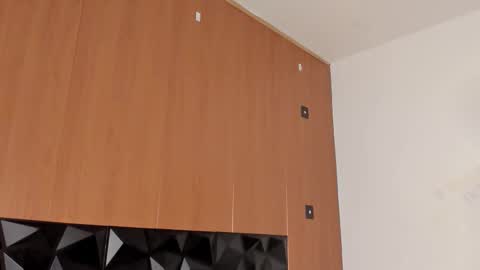 Wendy Marshall  online show from March 17, 9:08 pm