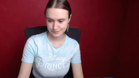 Snapshot of wendy_say_ chatting on December 15, 6:48 pm Wendy online show from December 15, 6:48 pm
