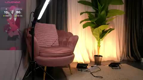 Wendy online show from July 10, 9:48 pm