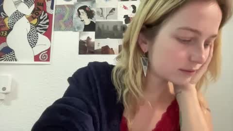 wenus_ss online show from March 24, 8:36 pm