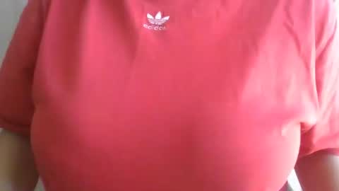Snapshot of wet_pants2022 chatting on October 16, 12:30 pm wet_pants2022 online show from October 16, 12:30 pm