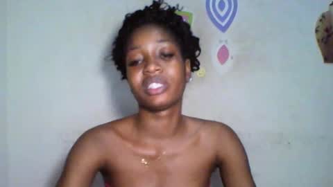 Snapshot of wet_pussy200 chatting on October 20, 6:22 pm Bella online show from October 20, 6:22 pm