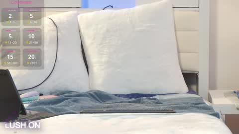 WetPussyAsian online show from December 7, 5:09 pm