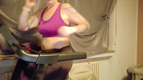 Wetgerman online show from June 2, 9:38 pm