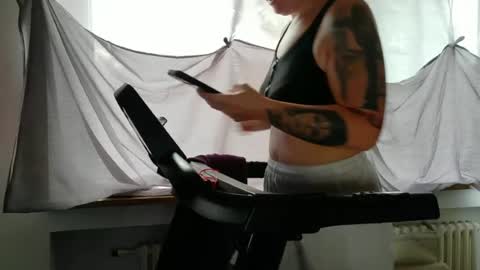 Wetgerman online show from July 17, 4:50 am