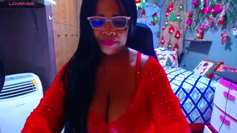 gina online show from December 11, 6:09 pm