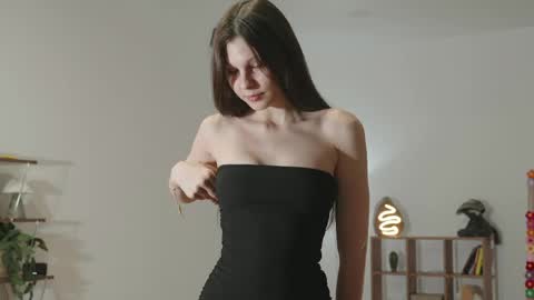Naomi online show from May 15, 10:23 pm