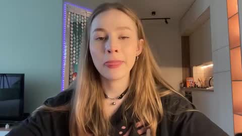 Alisa online show from January 21, 7:04 am