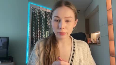 Alisa online show from January 19, 6:42 am