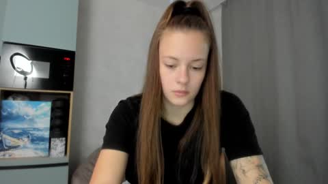 Snapshot of why_again_me chatting on October 3, 2:55 pm Veronica online show from October 3, 2:55 pm