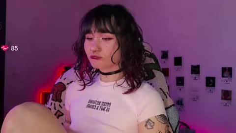 iggy iggz online show from September 16, 12:40 am