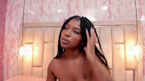 Snapshot of wild_firee_ chatting on November 1, 9:30 pm wild_firee_ online show from November 1, 9:30 pm