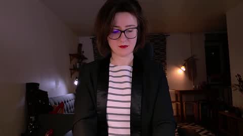 wild_peony online show from December 5, 6:22 pm