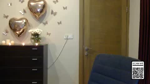 Alina online show from April 30, 6:24 pm