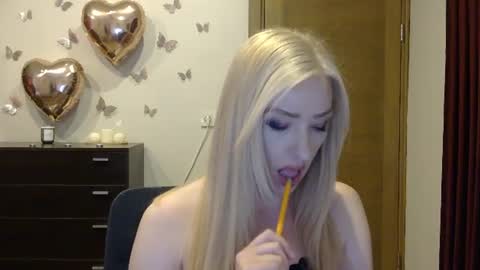 Alina online show from June 28, 5:08 pm