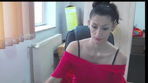 Bea online show from November 18, 11:33 am