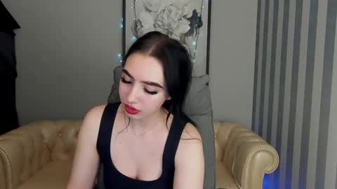 Snapshot of wildkittenx_ chatting on March 8, 9:08 pm Alena online show from March 8, 9:08 pm