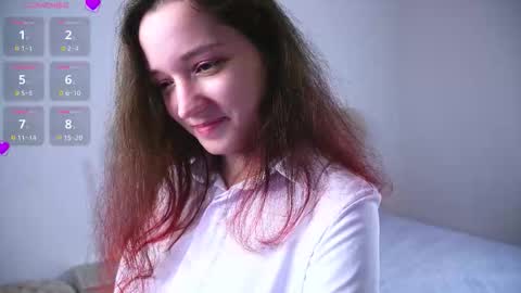 Snapshot of wilmavitanza chatting on September 29, 5:34 am for u Alise online show from September 29, 5:34 am