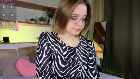 Mary online show from May 2, 3:37 pm