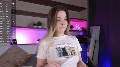 Mary online show from March 14, 3:13 pm