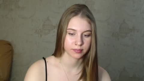 Snapshot of wira_witch chatting on February 23, 3:23 pm wira_witch online show from February 23, 3:23 pm