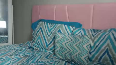 WishGoddes online show from November 15, 9:49 pm