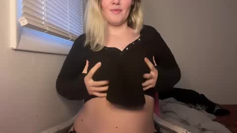 Moth online show from January 3, 10:19 pm