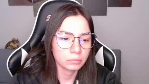Alex online show from July 2, 2:33 am