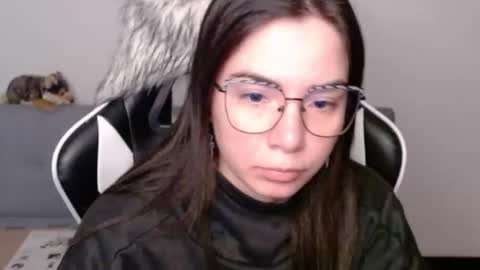 Alex online show from February 6, 2:26 am