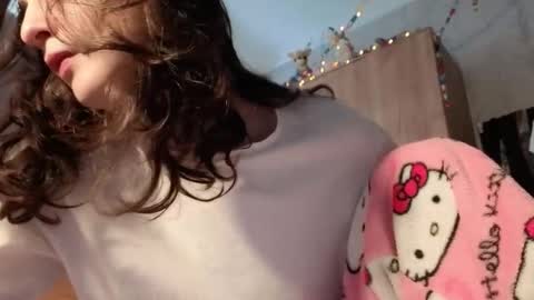 Stia online show from February 24, 8:13 am