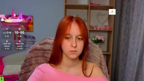 wow_emma_ online show from March 9, 2:53 pm